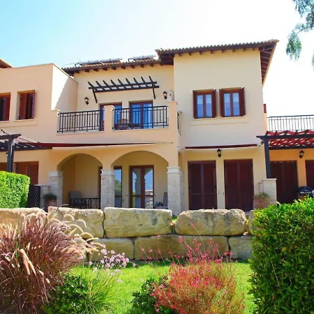 Apartment Apartment Aphrodite Hills Golf By Interhome